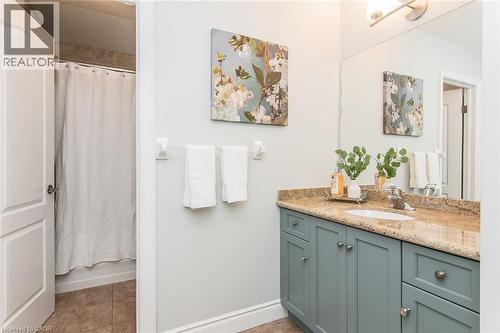 563 Woolgrass Avenue, Waterloo, ON - Indoor Photo Showing Bathroom