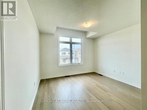 64 Gemini Drive, Barrie, ON - Indoor Photo Showing Other Room
