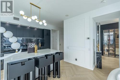 2505 - 103 The Queensway, Toronto, ON - Indoor
