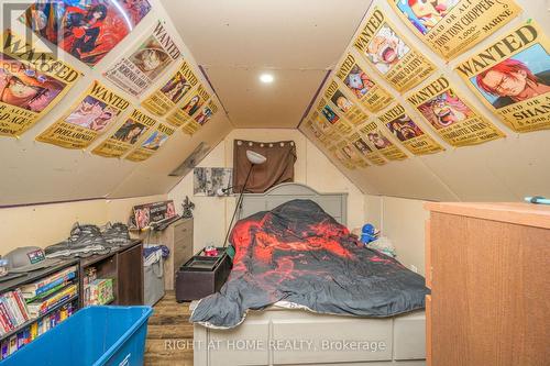 372 Beach Road, Hamilton, ON - Indoor Photo Showing Other Room