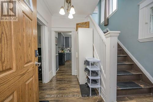 372 Beach Road, Hamilton, ON - Indoor Photo Showing Other Room