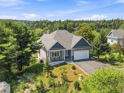44 Whynachts Point Road Tantallon, NS B3Z 2K9