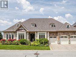 9 EMERALD HEIGHTS DRIVE Whitchurch-Stouffville, ON L4A 0C8