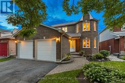 37 CELLINI COURT Ottawa, ON K1G 5K3
