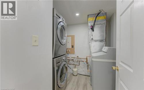 45 Cedarhill Crescent Unit# 5A, Kitchener, ON - Indoor Photo Showing Laundry Room
