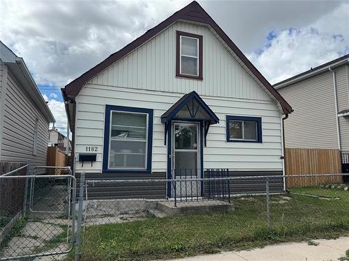 1182 Pritchard Ave, Winnipeg, MB - Outdoor