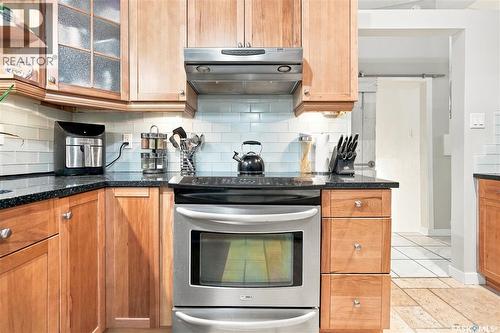 13 Anderson Avenue, Regina, SK - Indoor Photo Showing Kitchen