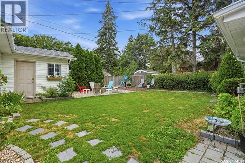 13 Anderson Avenue, Regina, SK - Outdoor