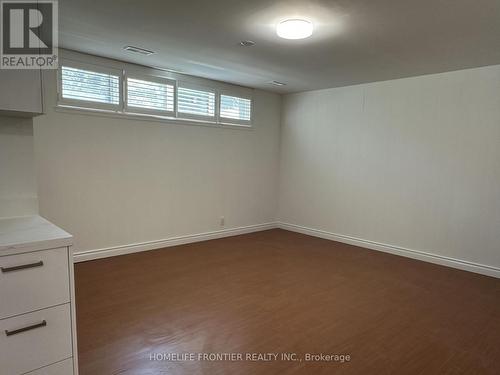 LOWER A - 11 ALPACA DRIVE , Toronto, Ontario M1J 2Z8 5