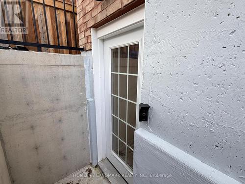 2313 SECRETO DRIVE , Oshawa, Ontario L1H 7K4 3