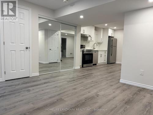 2313 SECRETO DRIVE , Oshawa, Ontario L1H 7K4 5