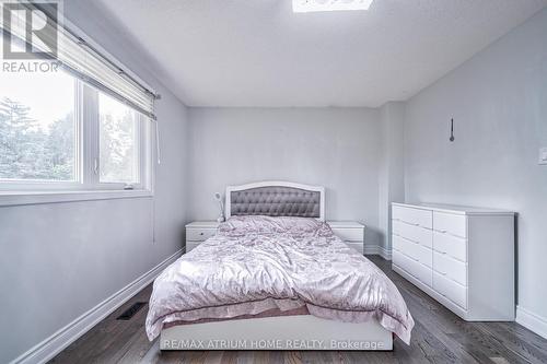 61 Trothen Circle, Markham, ON - Indoor Photo Showing Bedroom