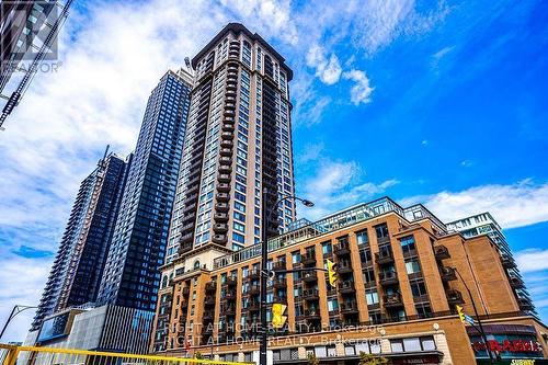 401 - 385 PRINCE OF WALES DRIVE  Mississauga, ON L5B 0C6