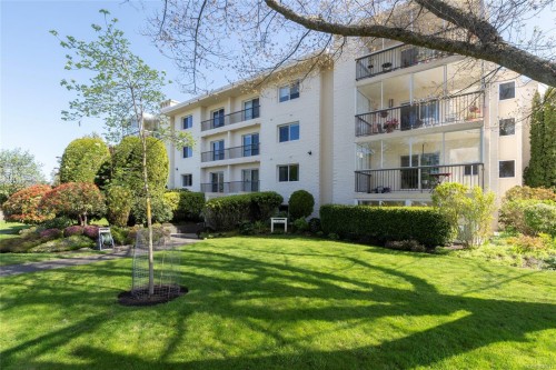 #402-2323 Hamiota St  Oak Bay, BC V8R 2N1