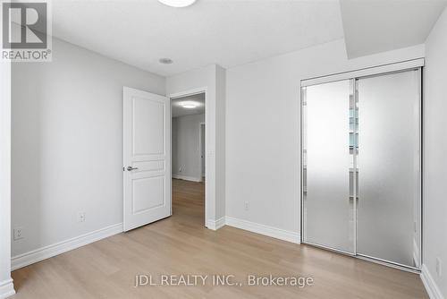516 - 503 Beecroft Road, Toronto, ON - Indoor Photo Showing Other Room