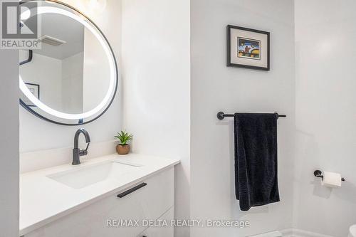 304 - 295 Gilmour Street, Ottawa, ON - Indoor Photo Showing Bathroom
