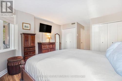 304 - 295 Gilmour Street, Ottawa, ON - Indoor Photo Showing Bedroom