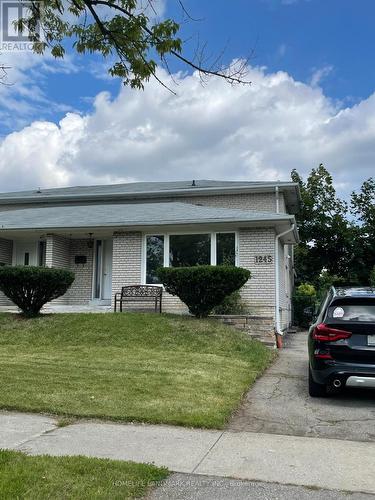 Front - 1245 Shamir Crescent, Mississauga, ON - Outdoor With Facade