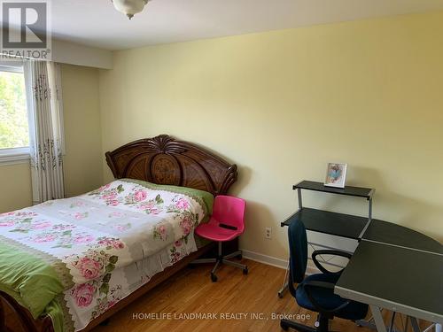 primary room - 1245 Shamir Crescent, Mississauga, ON - Indoor Photo Showing Bedroom