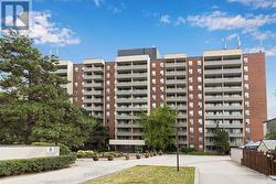 513 - 1 FOUR WINDS DRIVE Toronto, ON M3J 2T1