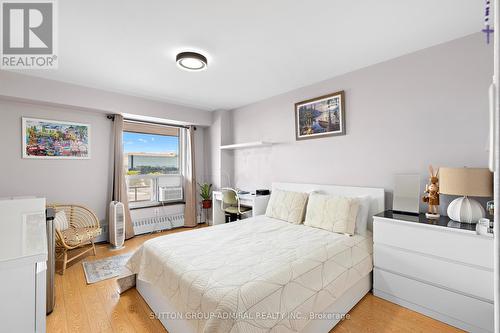 513 - 1 Four Winds Drive, Toronto, ON - Indoor Photo Showing Bedroom