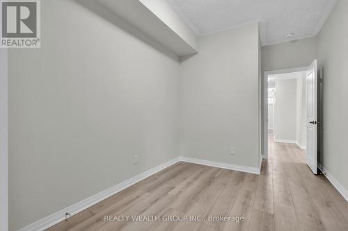 69 - 25 Isherwood Avenue N, Cambridge, ON - Indoor Photo Showing Other Room