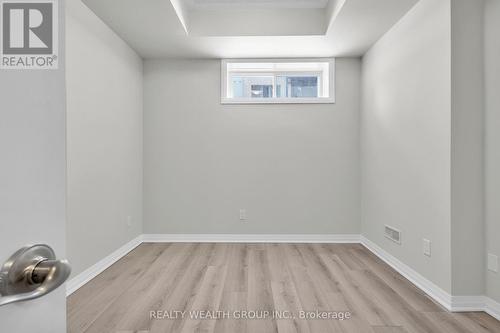 69 - 25 Isherwood Avenue N, Cambridge, ON - Indoor Photo Showing Other Room