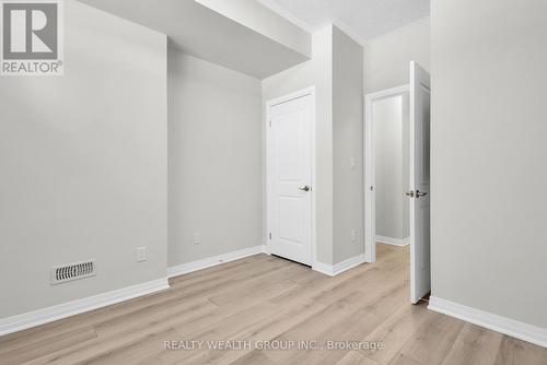 69 - 25 Isherwood Avenue N, Cambridge, ON - Indoor Photo Showing Other Room