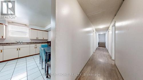 379 Erb Street W, Waterloo, ON - Indoor