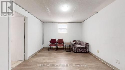 379 Erb Street W, Waterloo, ON - Indoor Photo Showing Other Room