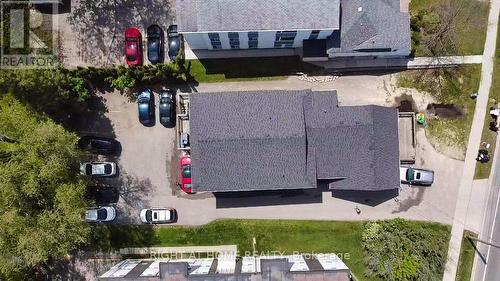 379 Erb Street W, Waterloo, ON - Outdoor