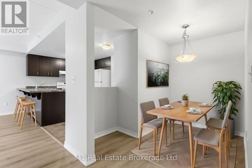 311 - 45 Goodwin Drive, Guelph (Pineridge/Westminster Woods), ON - Indoor Photo Showing Dining Room
