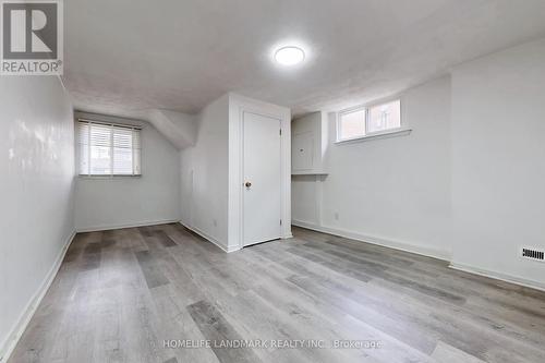 225 Pineway Boulevard, Toronto, ON - Indoor Photo Showing Other Room