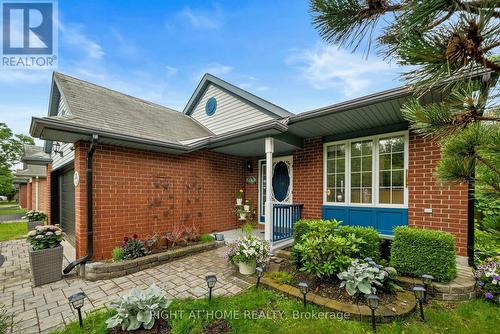 120 Grandpark Circle, Ottawa, ON - Outdoor