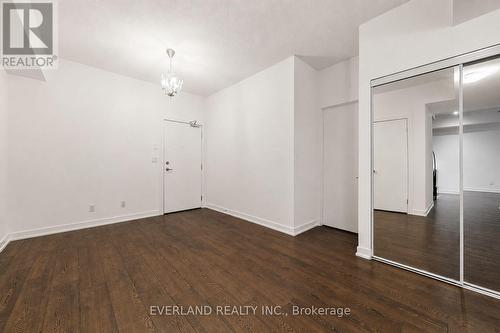 201 - 20 Bruyeres Mews, Toronto, ON - Indoor Photo Showing Other Room
