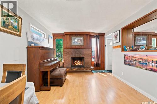 310 Douglas Crescent, Saskatoon, SK - Indoor Photo Showing Living Room With Fireplace
