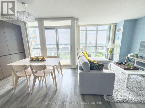 1806 - 15 Iceboat Terrace, Toronto, ON - Indoor