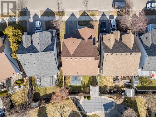 593 Caverhill Crescent, Milton, ON - Outdoor