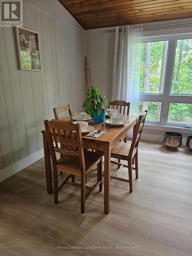 1204 Tiny Beaches Road North Road N, Tiny, ON - Indoor Photo Showing Dining Room