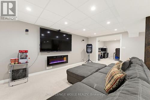359 Pine Valley Drive, Kitchener, ON - Indoor