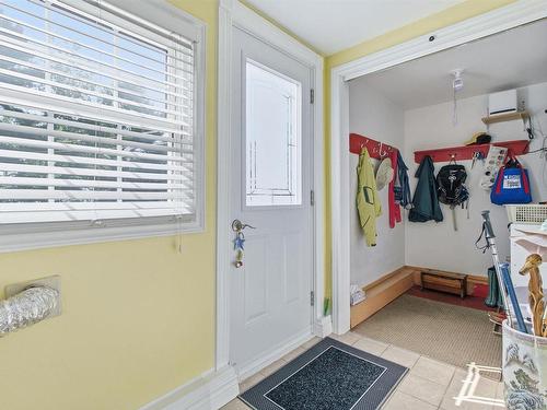 8 Lakeview Drive, Windsor, NS - Indoor Photo Showing Other Room