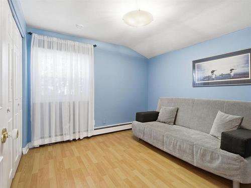 8 Lakeview Drive, Windsor, NS - Indoor Photo Showing Other Room