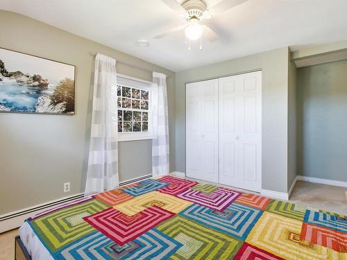 8 Lakeview Drive, Windsor, NS - Indoor Photo Showing Bedroom