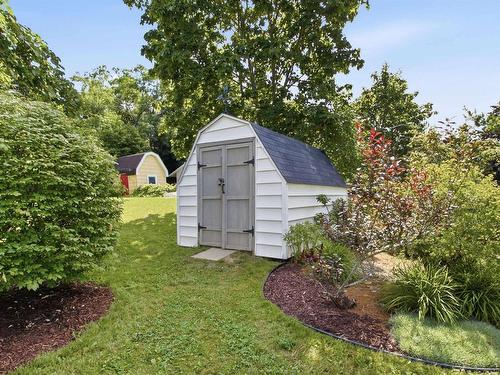 8 Lakeview Drive, Windsor, NS - Outdoor