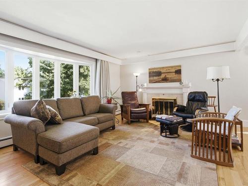 8 Lakeview Drive, Windsor, NS - Indoor Photo Showing Living Room With Fireplace