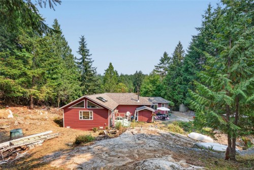 211 Quarry Dr, Salt Spring, BC 