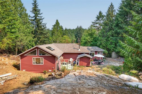 211 Quarry Dr, Salt Spring, BC 