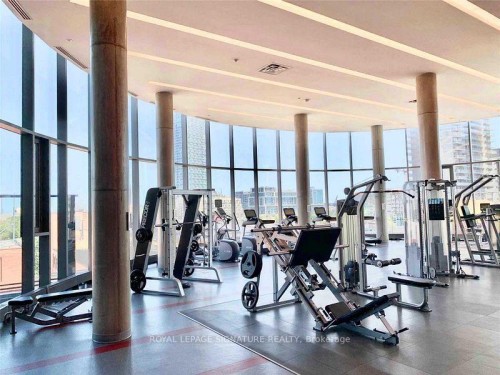914-1 Market Street, Toronto, ON - Indoor Photo Showing Gym Room