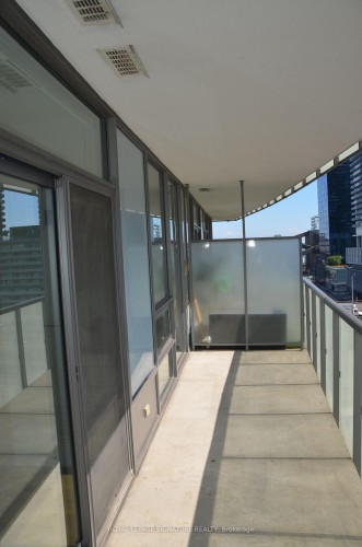914-1 Market Street, Toronto, ON - Outdoor With Exterior