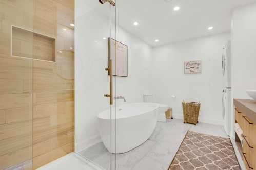 Salle de bains - 201 217E Avenue, Saint-Hippolyte, QC - Indoor Photo Showing Bathroom